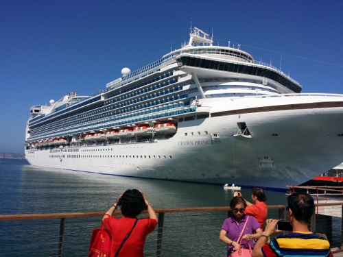 20150924_110045_Coronado - Broadway Pier (500x375)